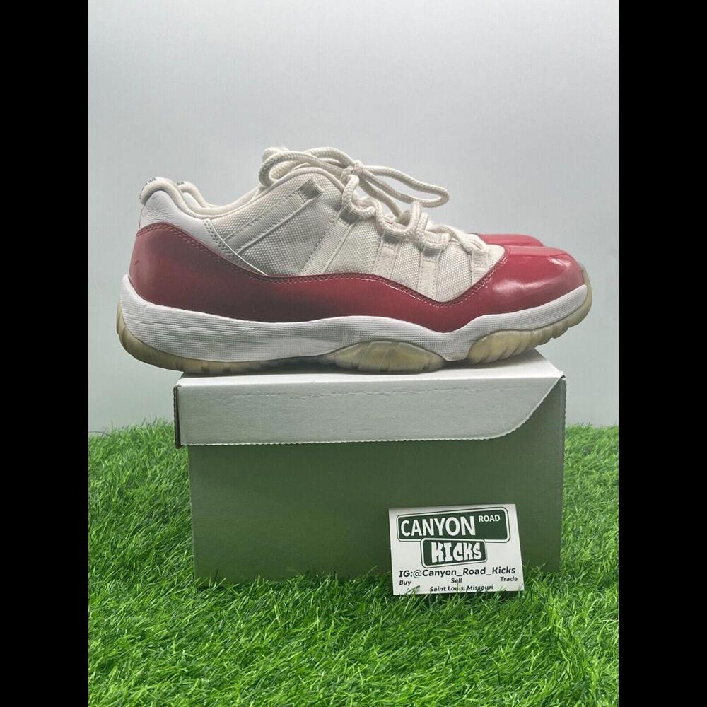 Jordan 11 Low Cherry Size 10.5